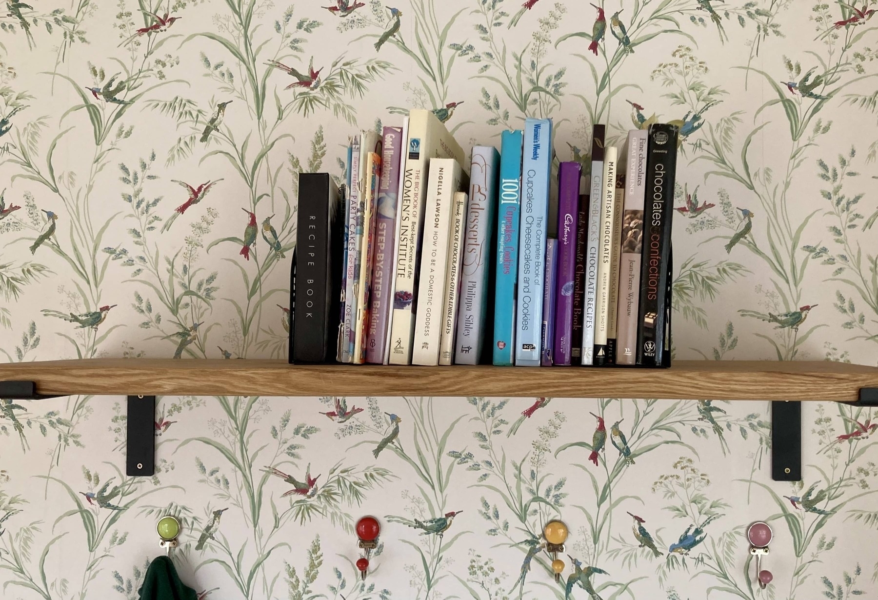 Kitchen bookshelf